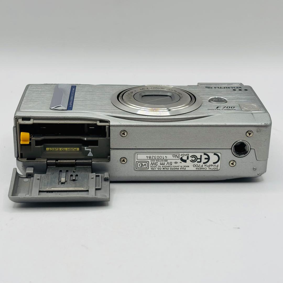 動作確認済み　FUJIFILM FinePix F700 デジタルカメラ