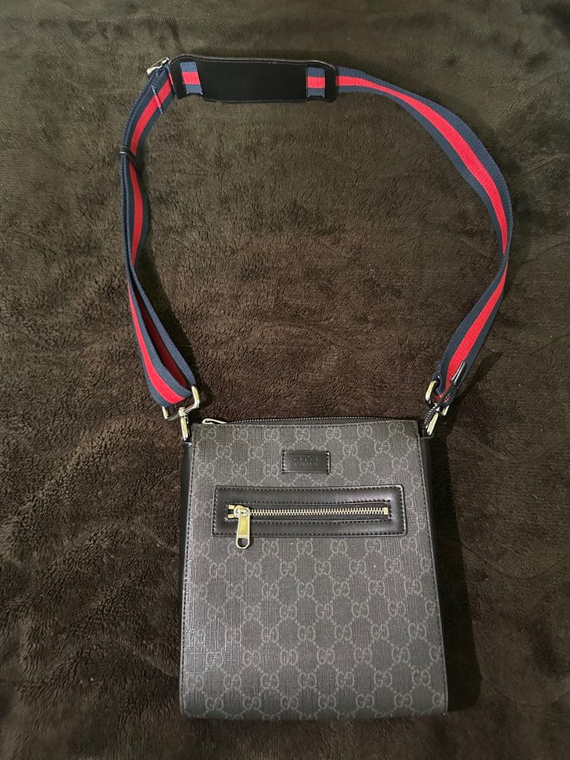 GUCCI メッセンジャーバッグ 1回使用