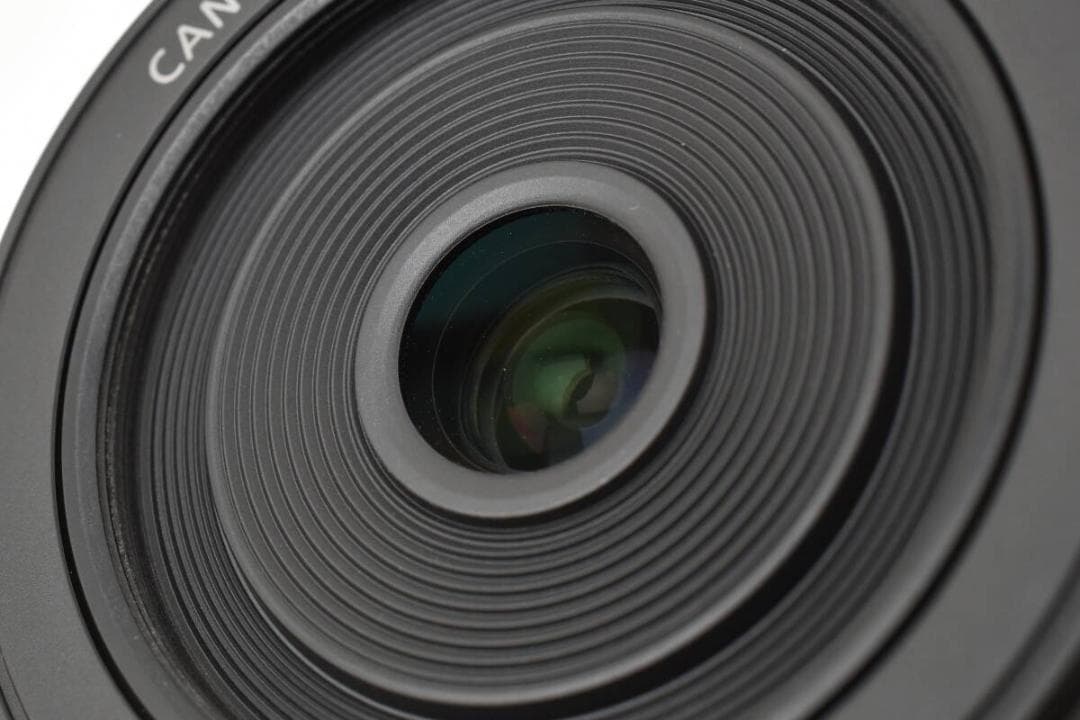 [美品]CANON EF-M 22mm F2 STM パンケーキレンズ