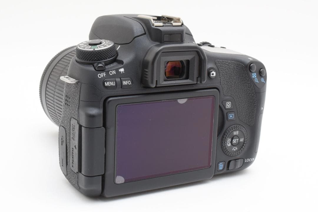 ⭐美品！wi-fi スマホ転送OK⭐Canon EOS 8000D 箱付き