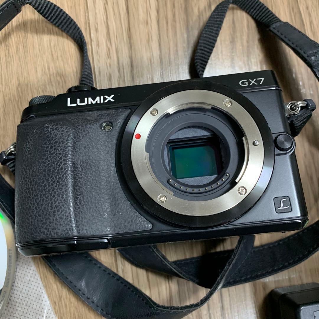 パナソニック デジカルカメラ　LUMIX dmc-Gx7