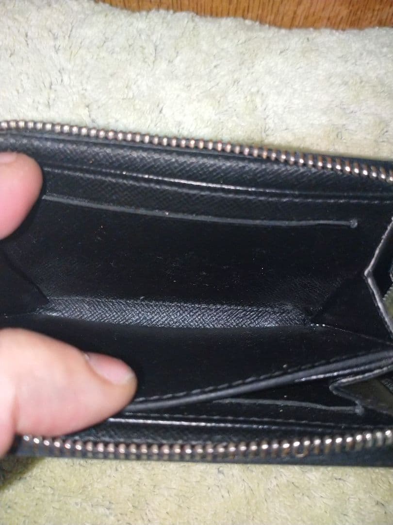 【月末セール】ダミエグラフィット ジッピー・ パース