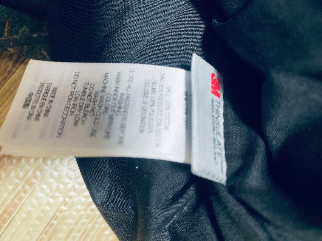 ジャケット・アウター SupremeZip-OffSleeveQuiltedBomberJacket