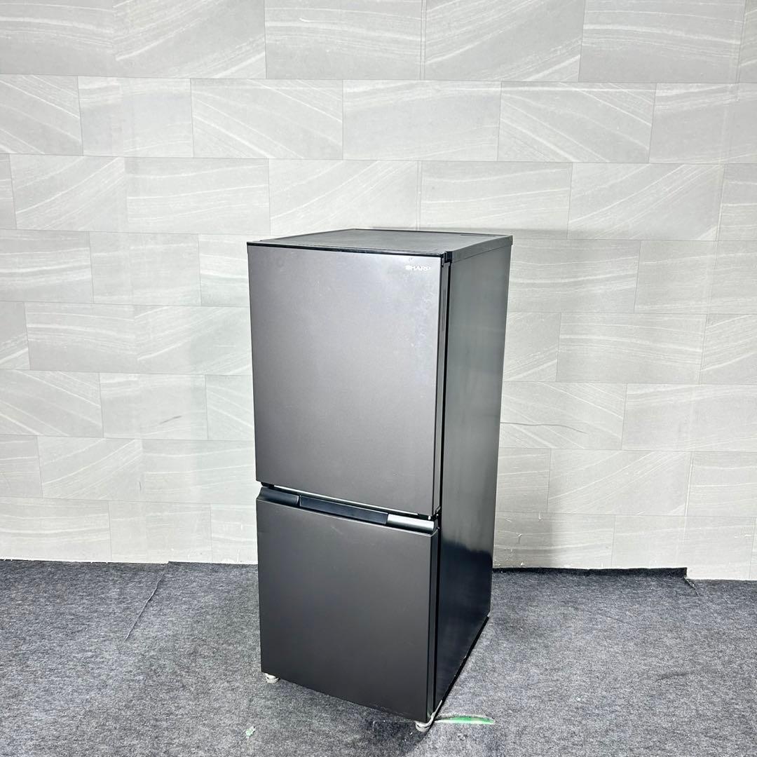 SHARP 冷蔵庫 152L SJ-D15H 高年式 2021年製 d5110