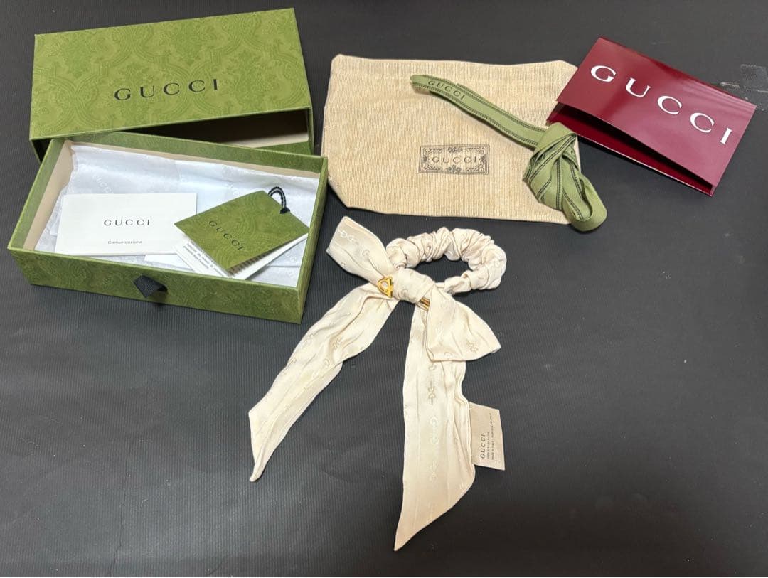 ◉9/16迄◉GUCCI リボン付き ホースビット シュシュ アイボリー 正規店