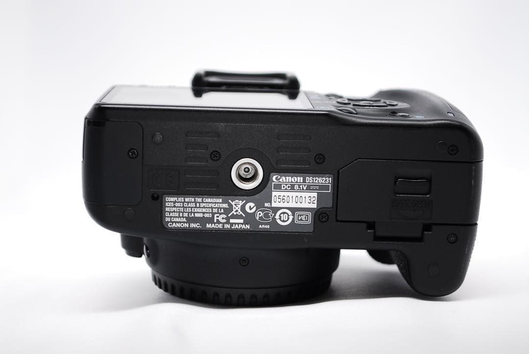 女性人気✨軽量コンパクト✨Canon EOS Kiss X3✨Wレンズセット