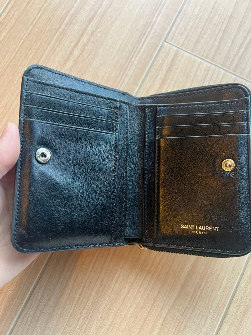 【よし様】SAINT LAURENT ブラック 二つ折り財布