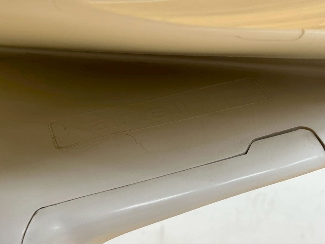 リ*︎様 TG205 Kartell カルテル ホワイト バースツール