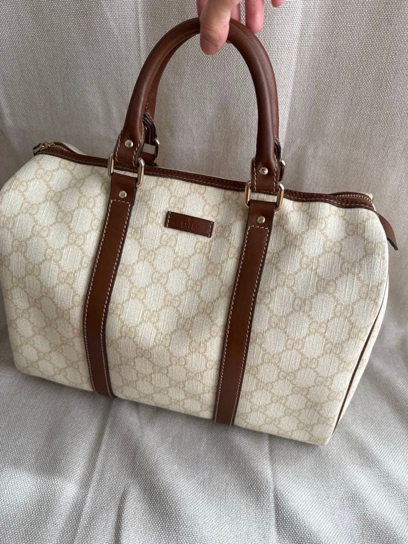 美品　グッチ GGスプリーム ボストンバッグ アイボリー