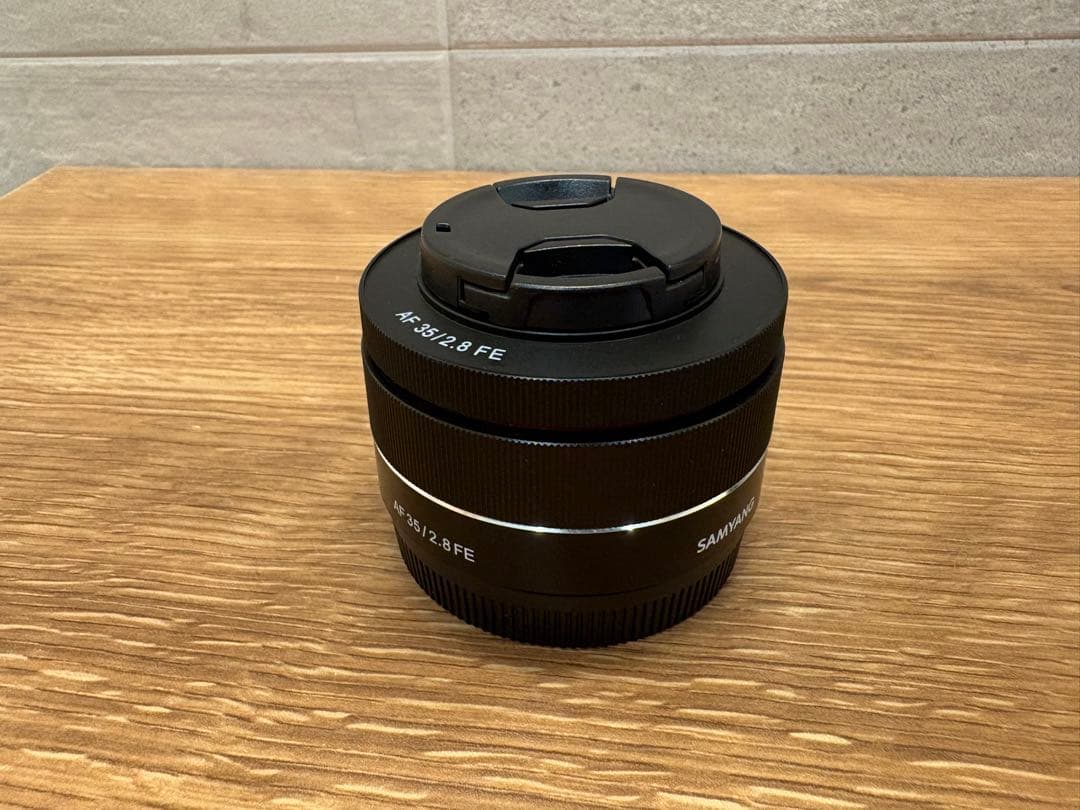 【即使用セット】SONY α7 II ミラーレスカメラ 35mmレンズ付き