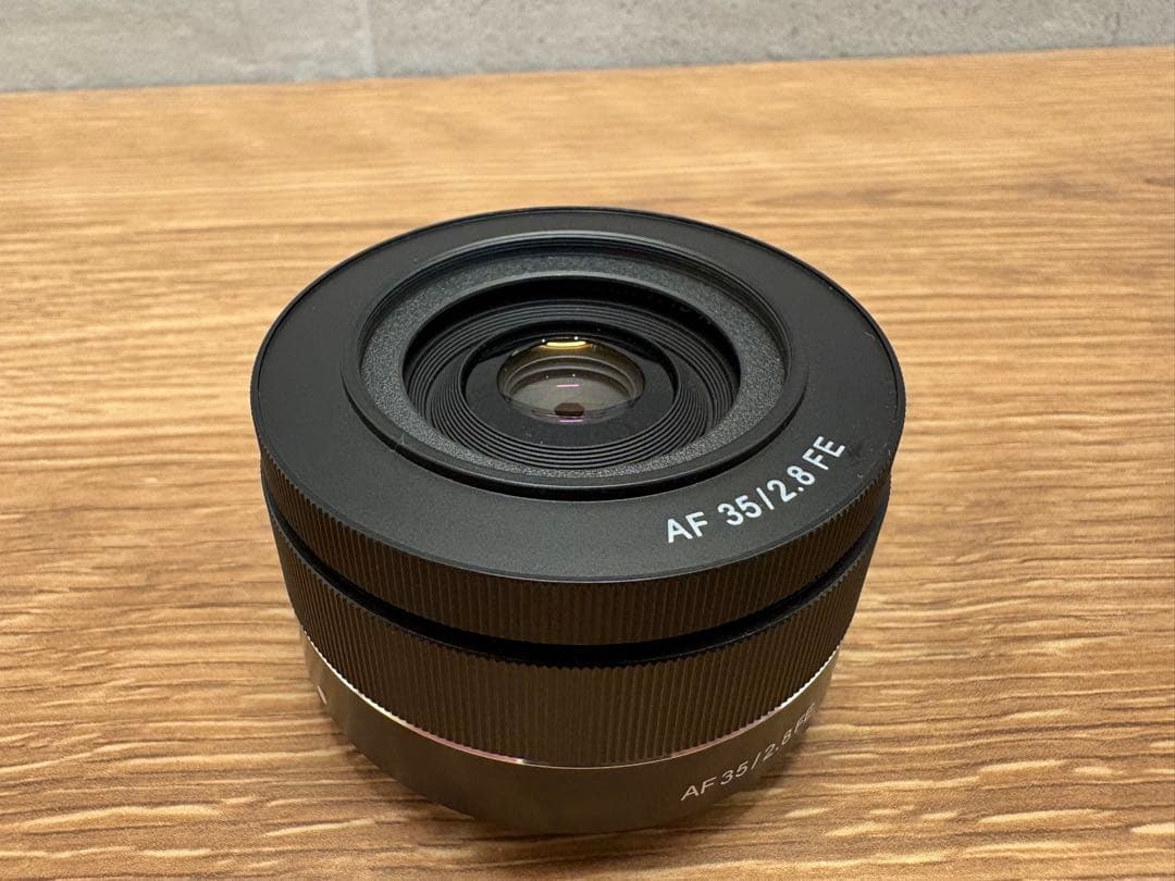 【即使用セット】SONY α7 II ミラーレスカメラ 35mmレンズ付き