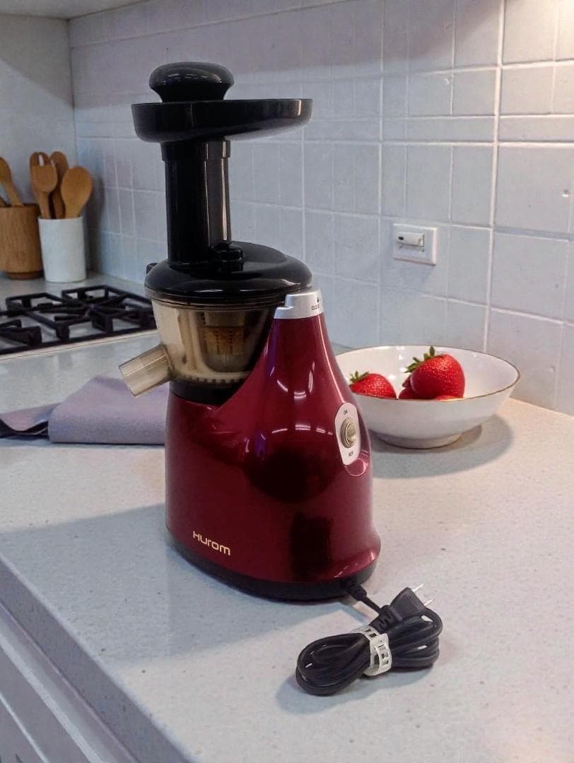 ●ヒューロム スロージューサー●HU-300-R●圧縮搾り●HUROM