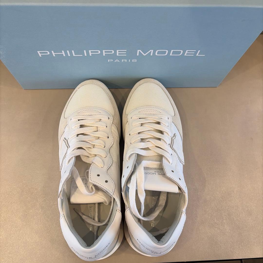 未使用品　PHILIPPE MODEL スニーカー 37