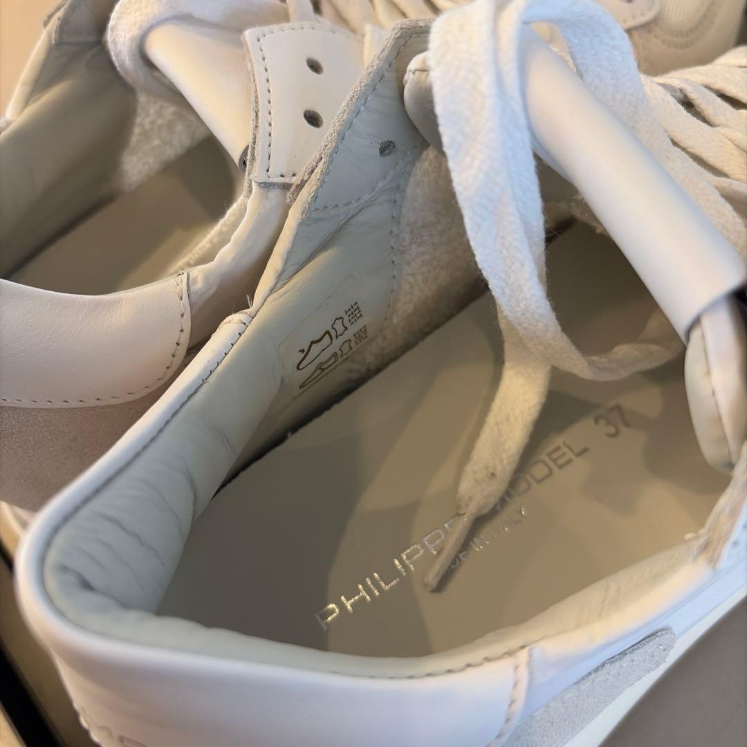 未使用品　PHILIPPE MODEL スニーカー 37