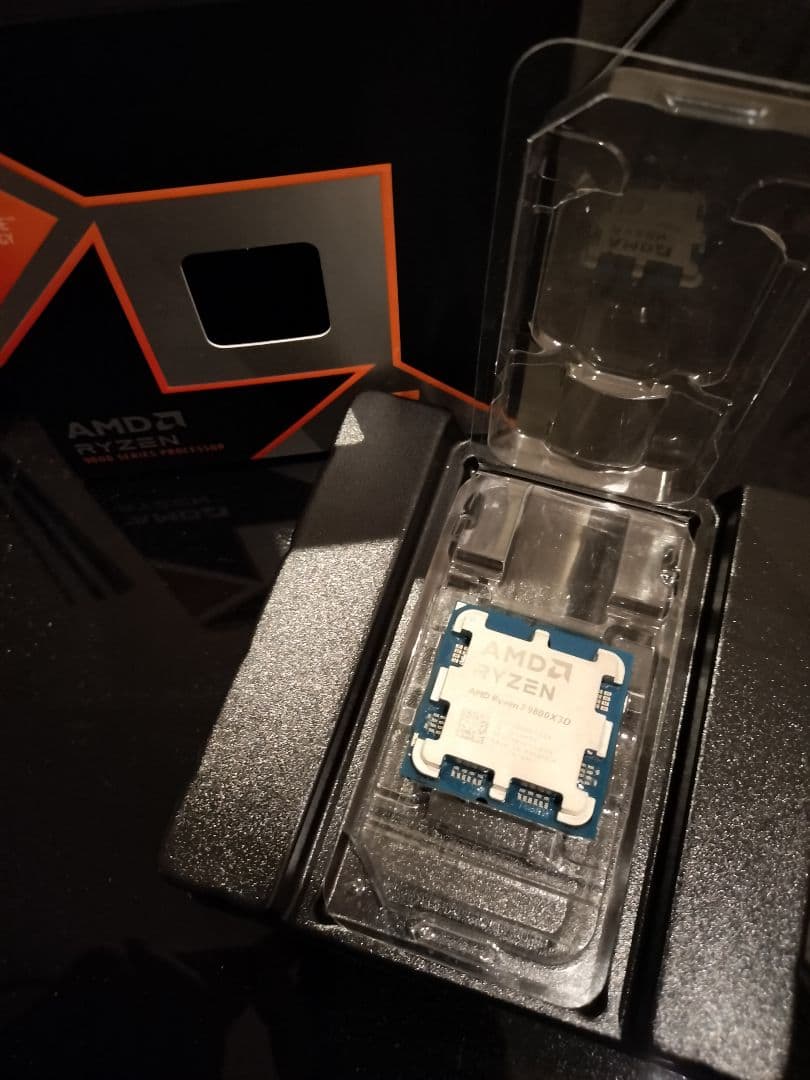 AMD Ryzen 7 9800X3D CPU　オマケ箱
