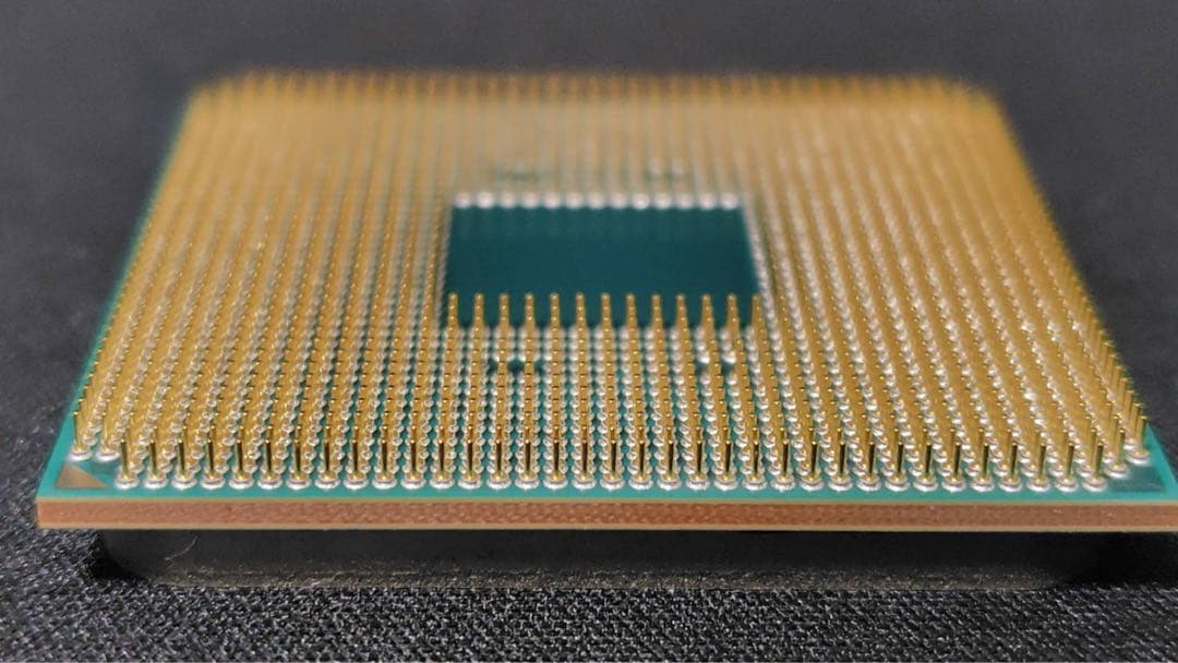 AMD RYZEN 3700X （本体のみ）