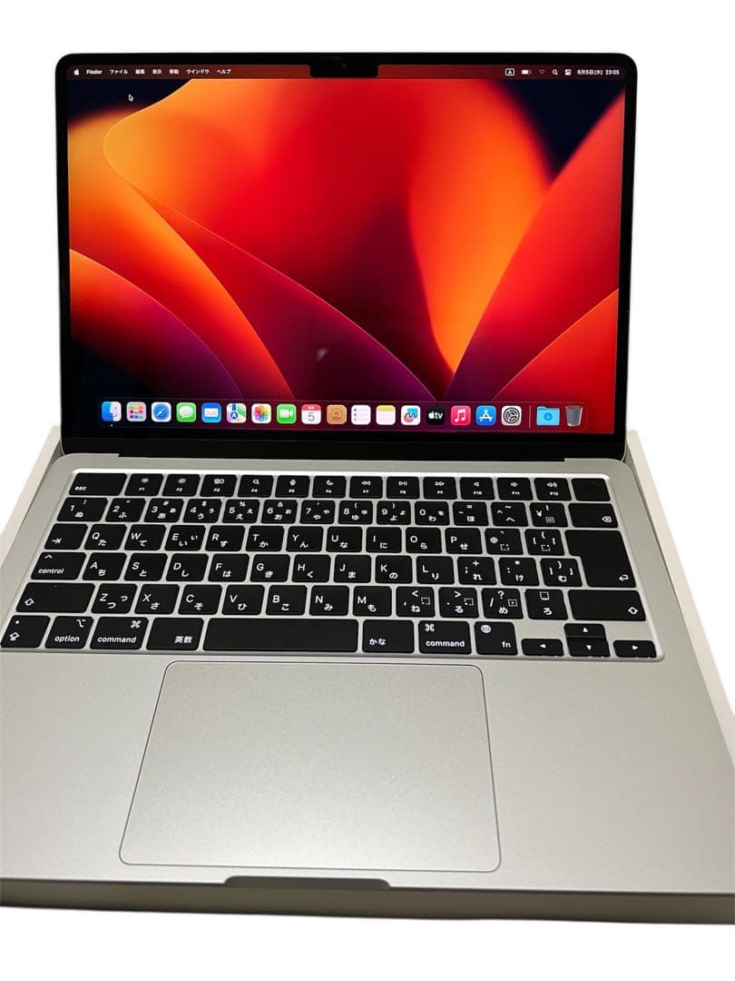 Macbook air M2 8gb ssd 256gb ( 充放電回数20)