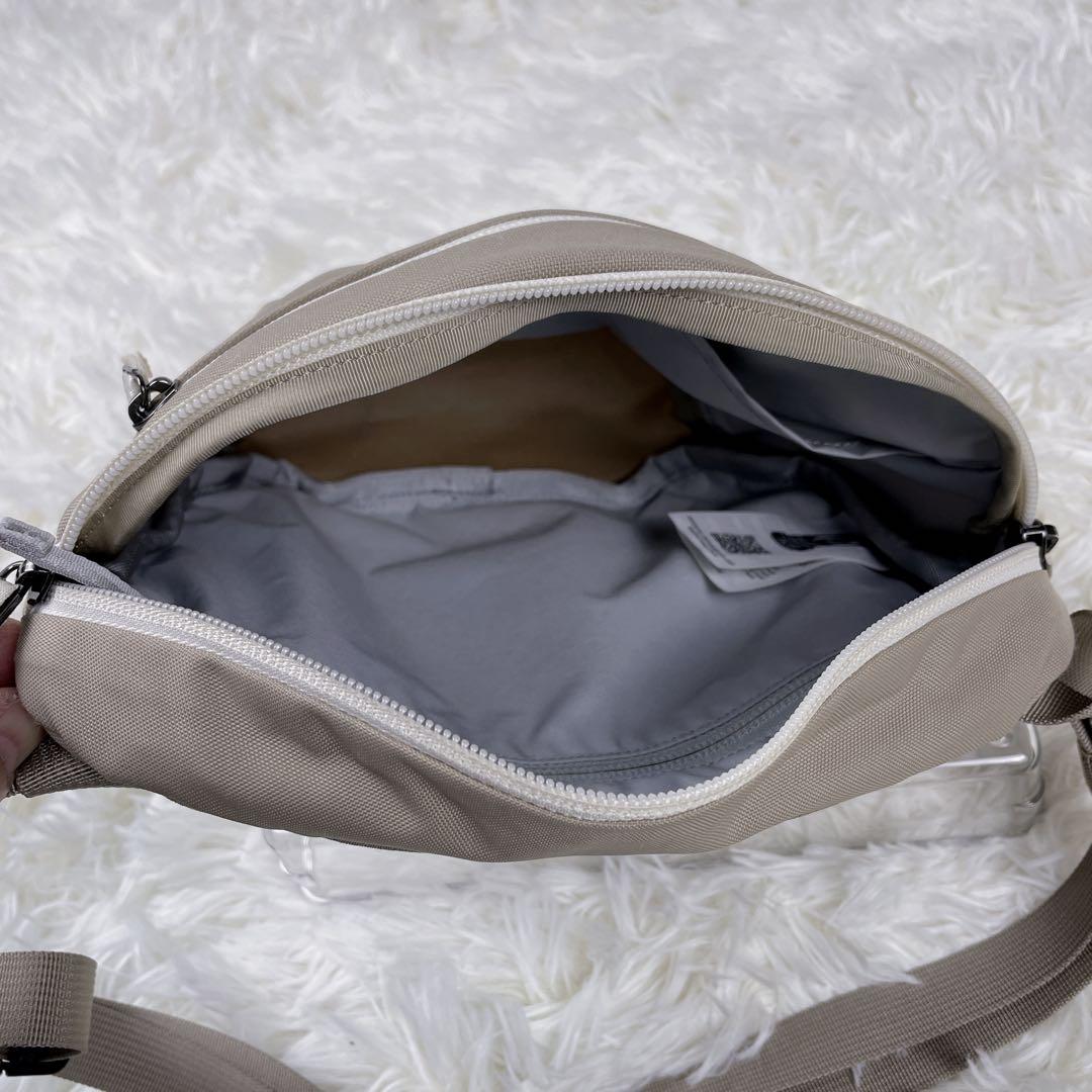 【美品】ARCTERYX アークテリクス　マンティス2 ベージュ