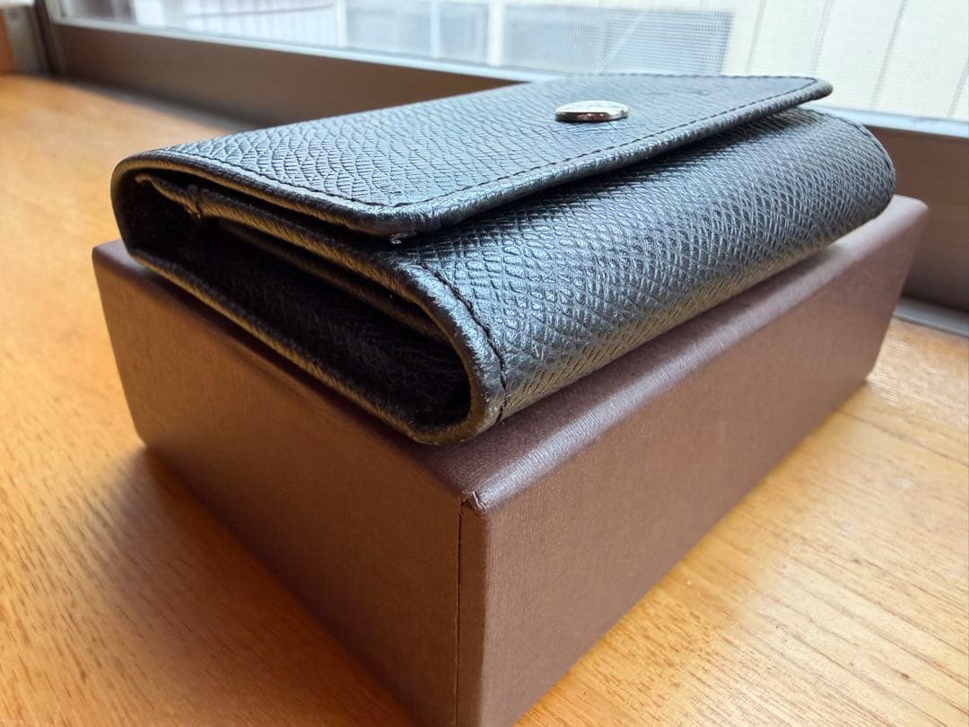 LOUIS VUITTON タイガ　ケース ブラック