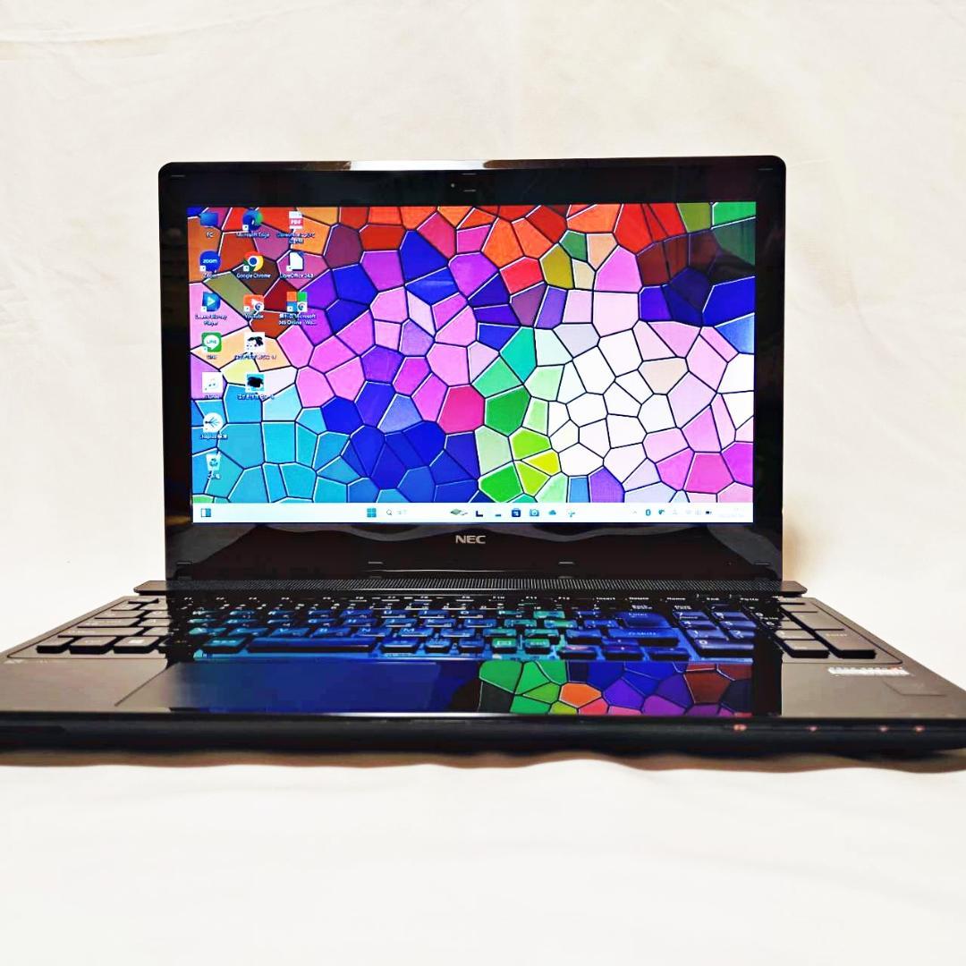 【美品】新品SSD256G・メモリ8Gで爆速！★設定済 Lavieノートパソコン