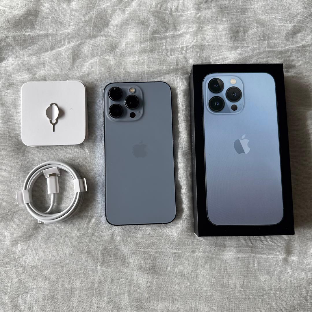 【美品】iPhone13pro 256GB シエラブルー 付属品未使用