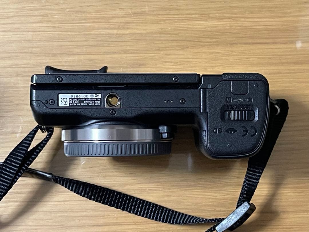 SONY NEX-6シャッターカウント4382枚 APS-C ミラーレスカメラ