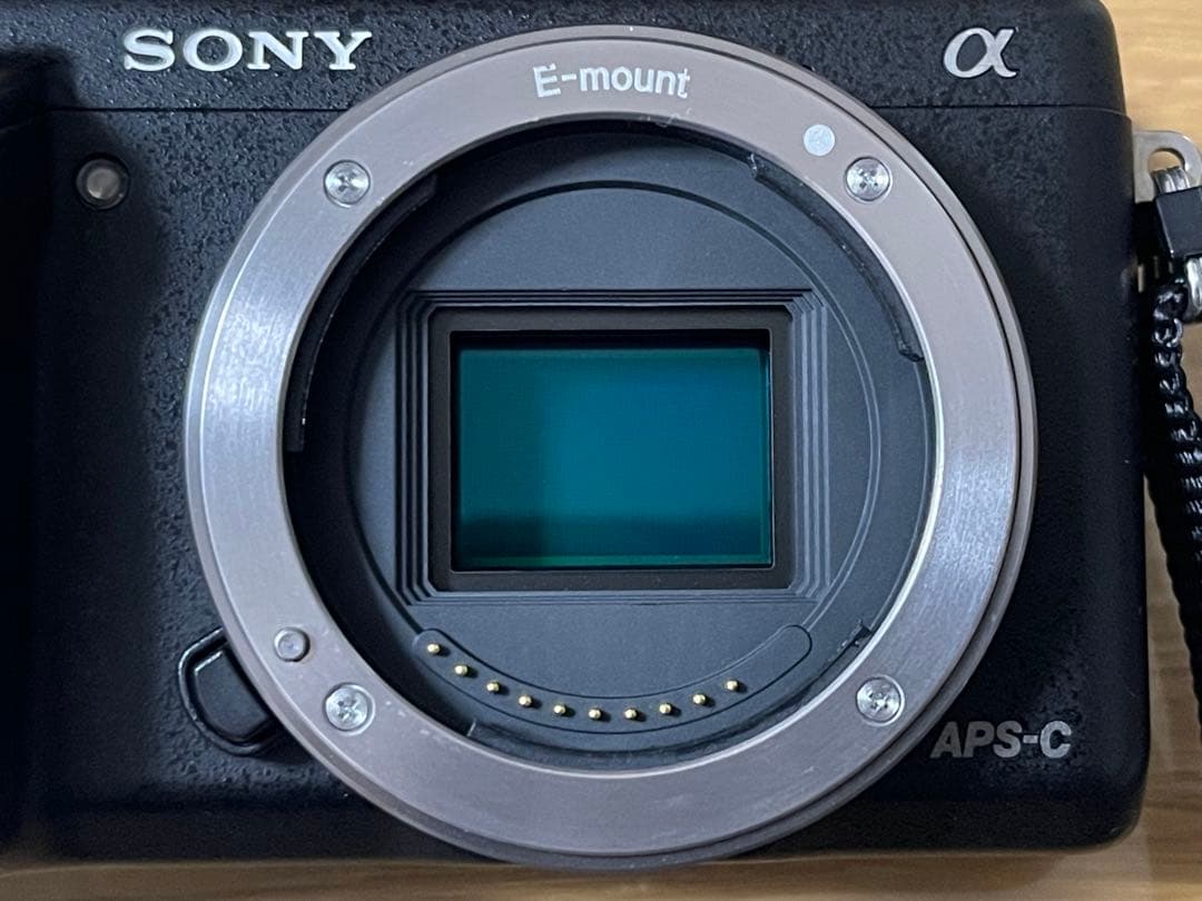 SONY NEX-6シャッターカウント4382枚 APS-C ミラーレスカメラ