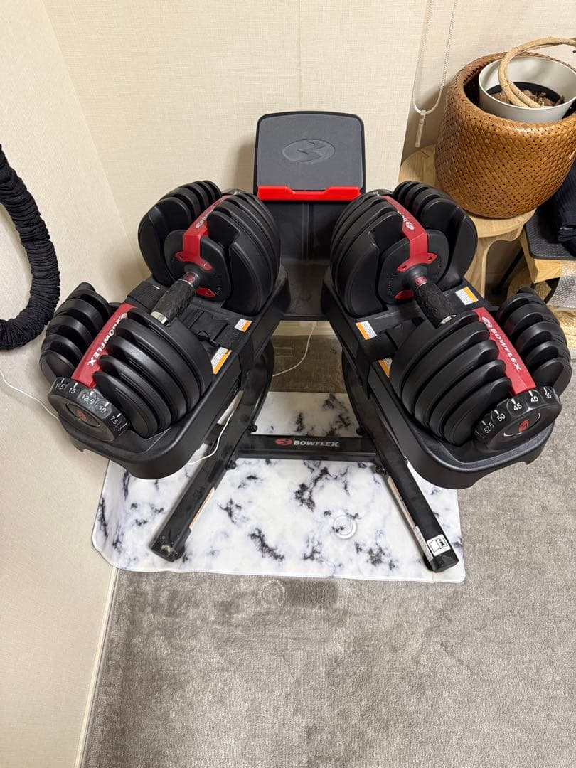引き取り限定　ボウフレックス可変式ダンベルとベンチ