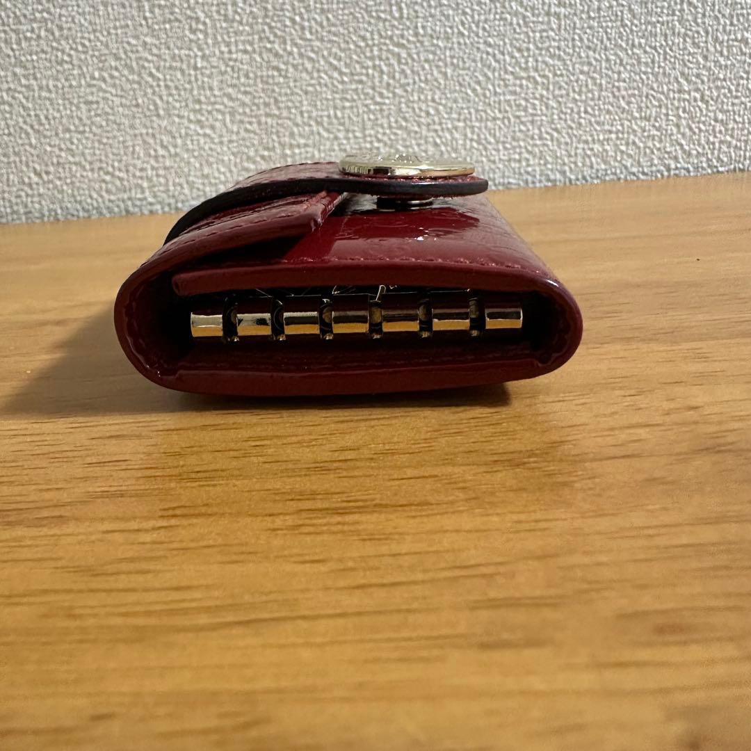 GUCCI グッチ 6連キーケース　エナメル 赤 ハートプレート