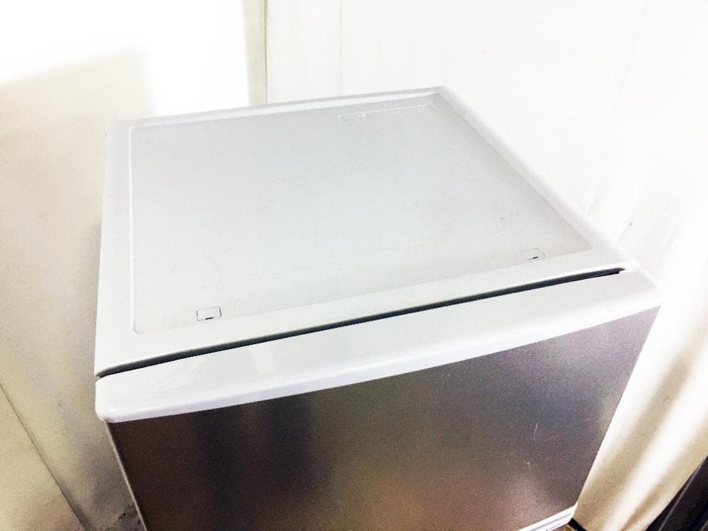 30日迄！SHARP 128L 冷蔵庫【SJ-H13E-S】