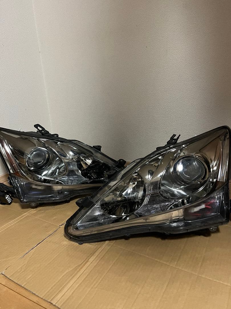 レクサス is 250/350 純正ヘッドライト