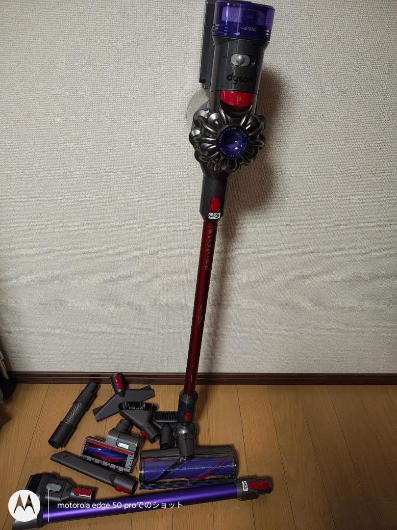 ダイソン★コードレス掃除機★V8Slim★ＳV10K★バッテリー新品と同等★2
