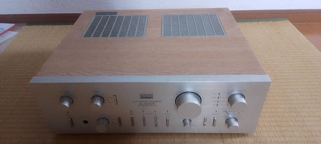 プリメインアンプ 　SANSUI AU-D707F ジャンク