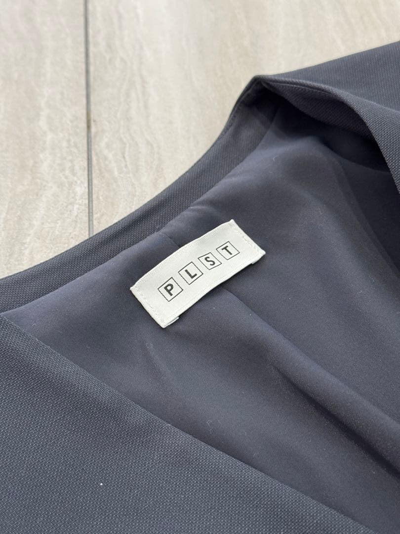 【 PLST 】ネイビー パンツスーツ 上下セット