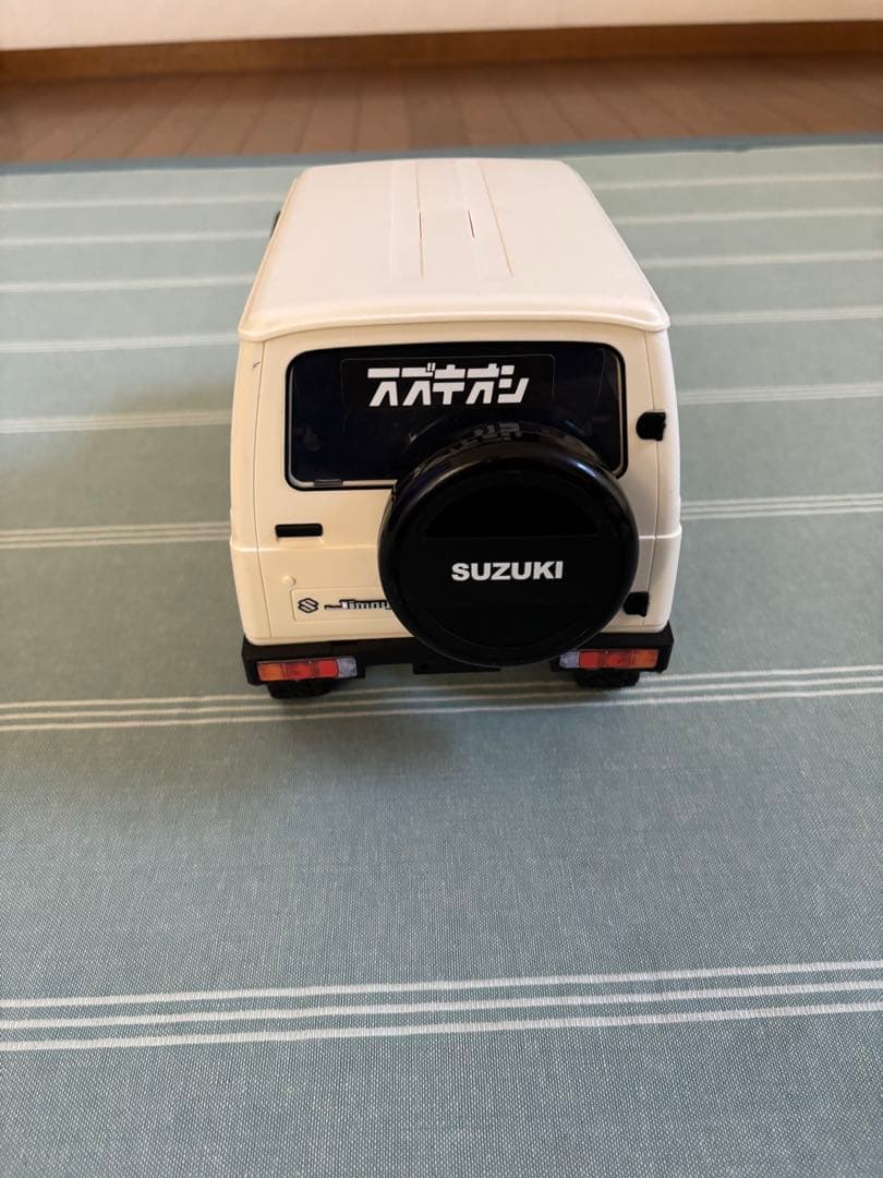 WPL RC SUZUKI Jimny 1/10 ラジコンカー ホワイト