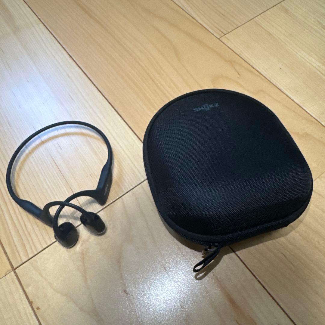 SHOKZ OPEN RAN PRO 骨伝導イヤホン 収納ケース付き