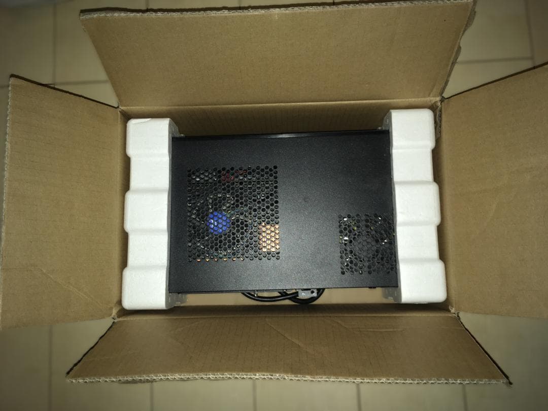 Mini-ITX 自作PC ストレージなし・OSなし