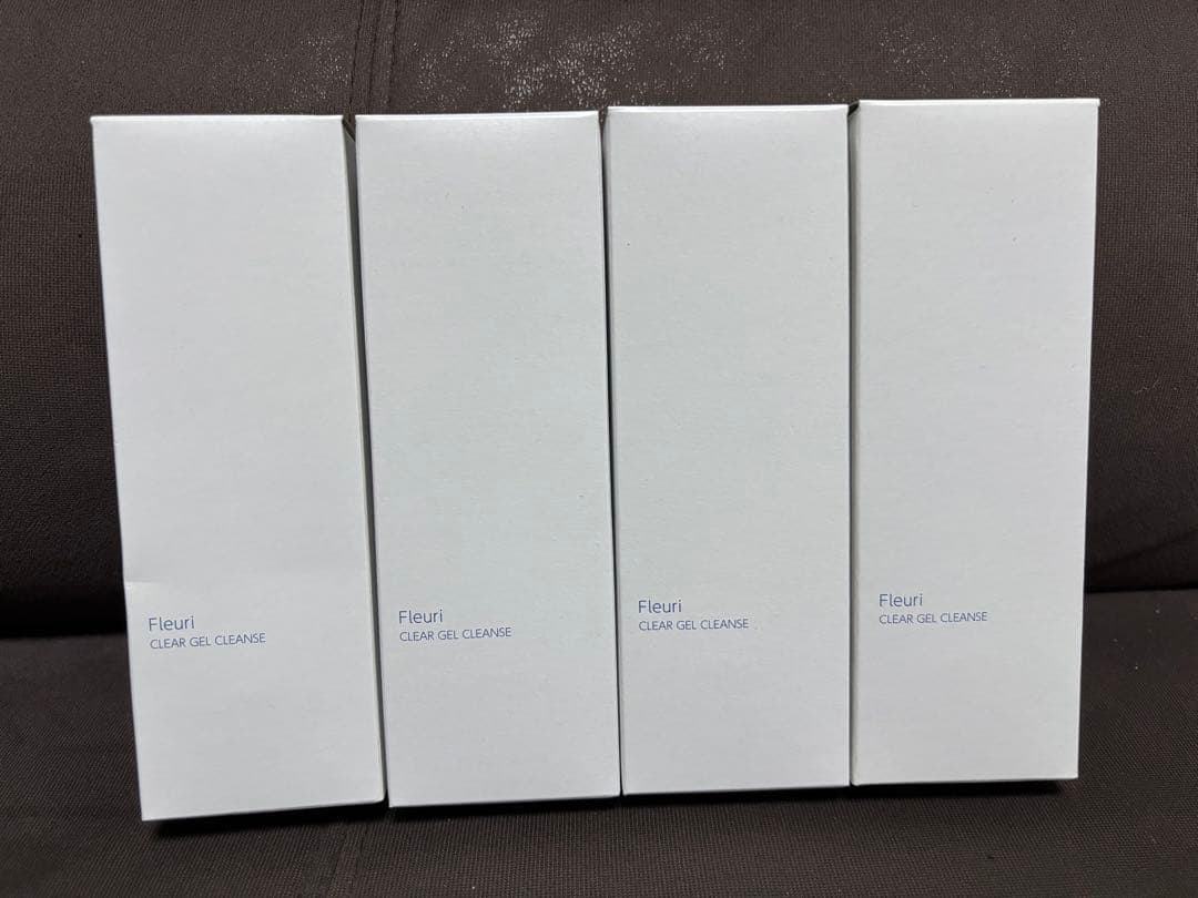 フルリ Fleuri CLEAR GEL CLEANSER