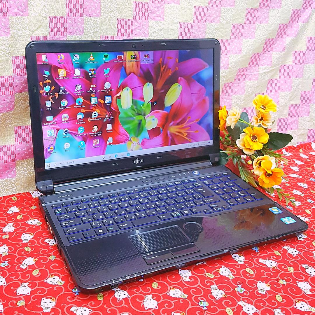 新型Win10♥2世代Corei3♥テレワーク可能♥画像編集♥動画編集♥オフィス