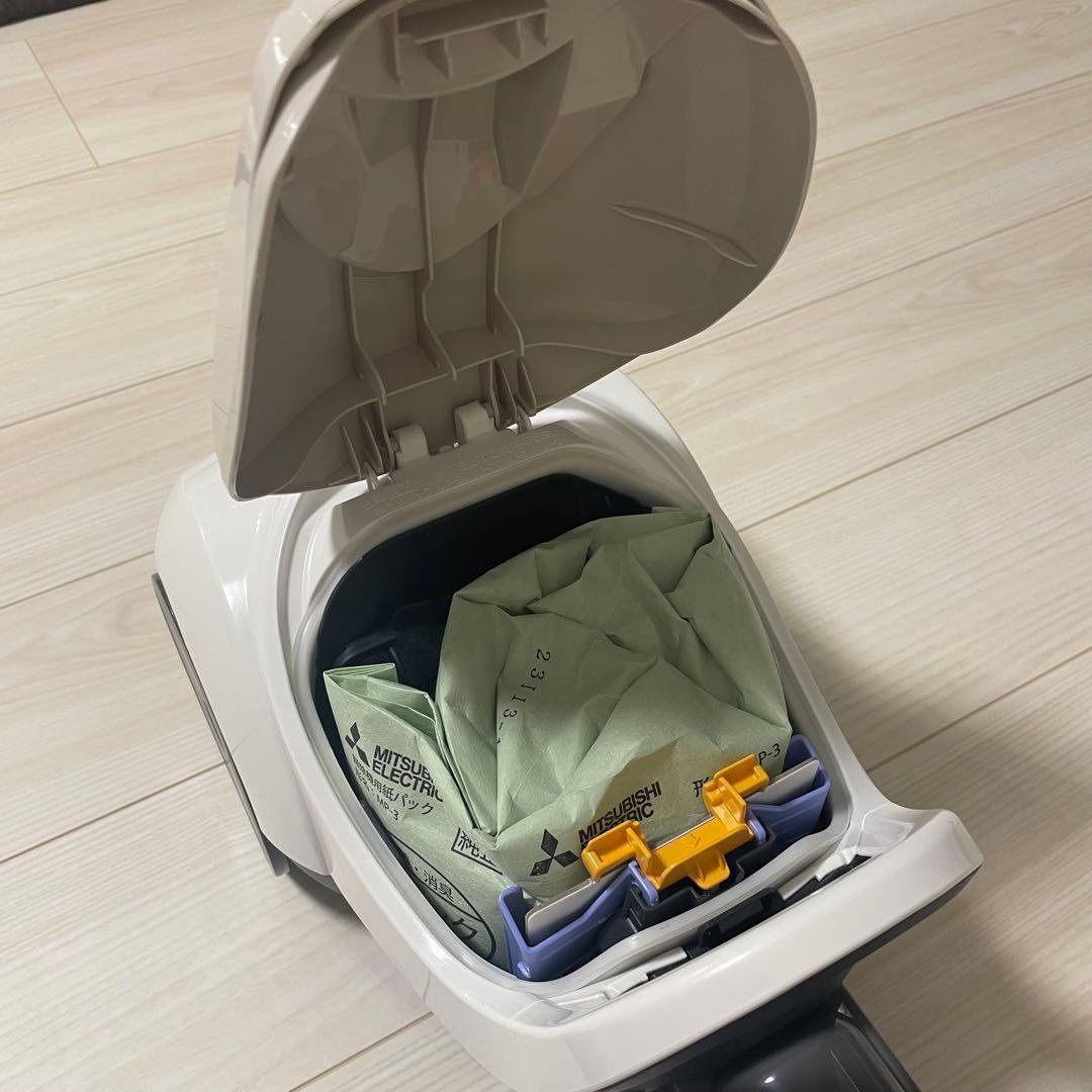 三菱掃除機TC-FJ2X-C 2023年製 紙パック式掃除機 本体+紙パック3枚