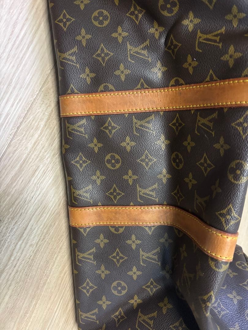 Louis Vuitton ルイヴィトン キーポルモノグラム ストラップ付き