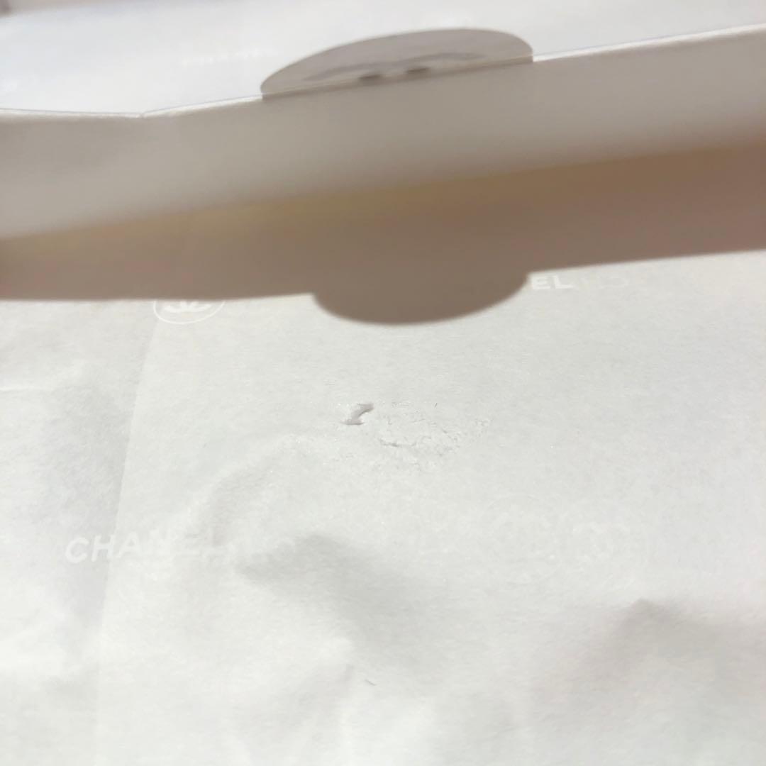 ♠ シャネル レベージュ ヘルシー ゴールデングロウパウダー ソレイユクーシャン