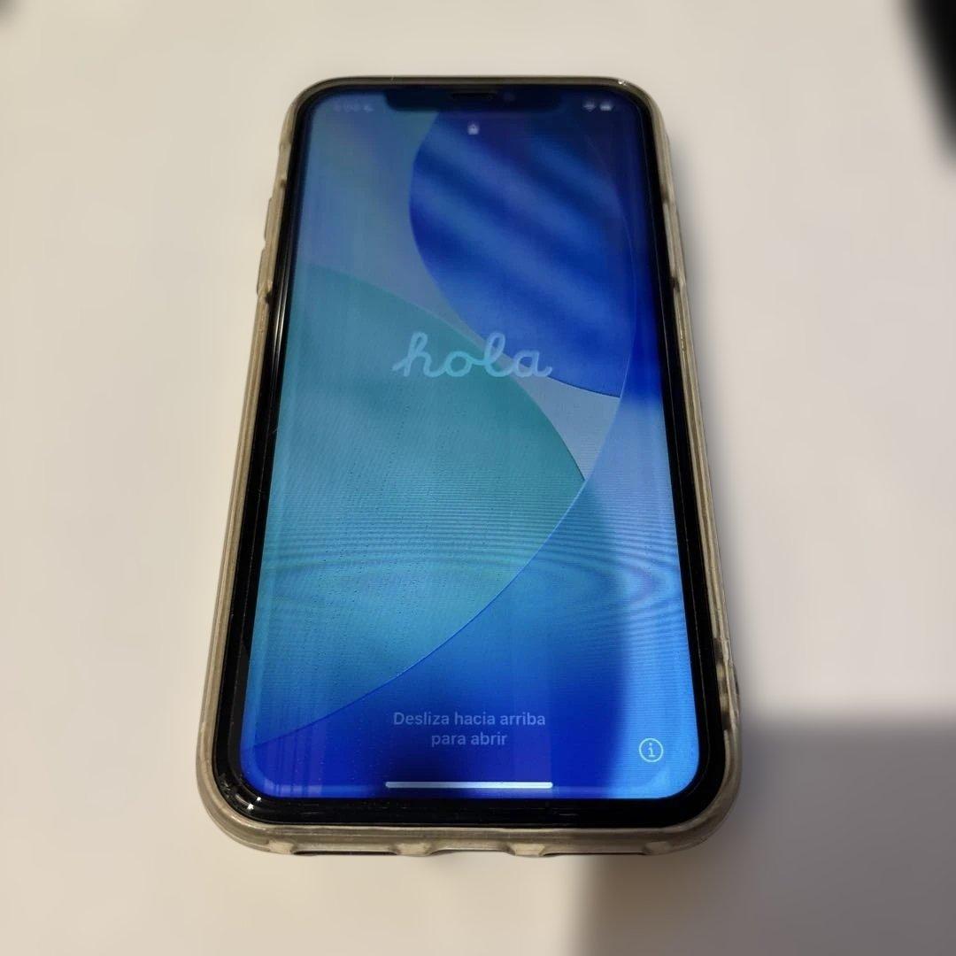 D&D 　iPhone11 ジャンク白