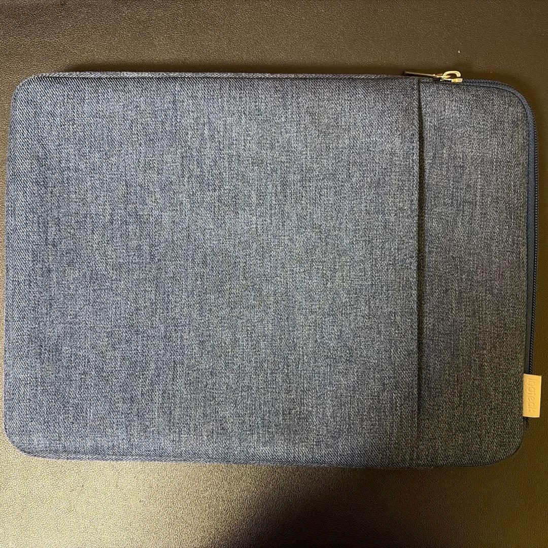 MacBook Air 13インチ M2 16GB 256GB