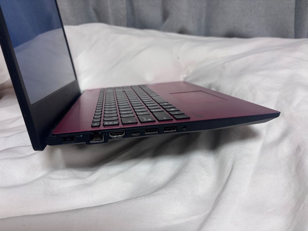 LAVIE Intel Core i3 レッドノートPC