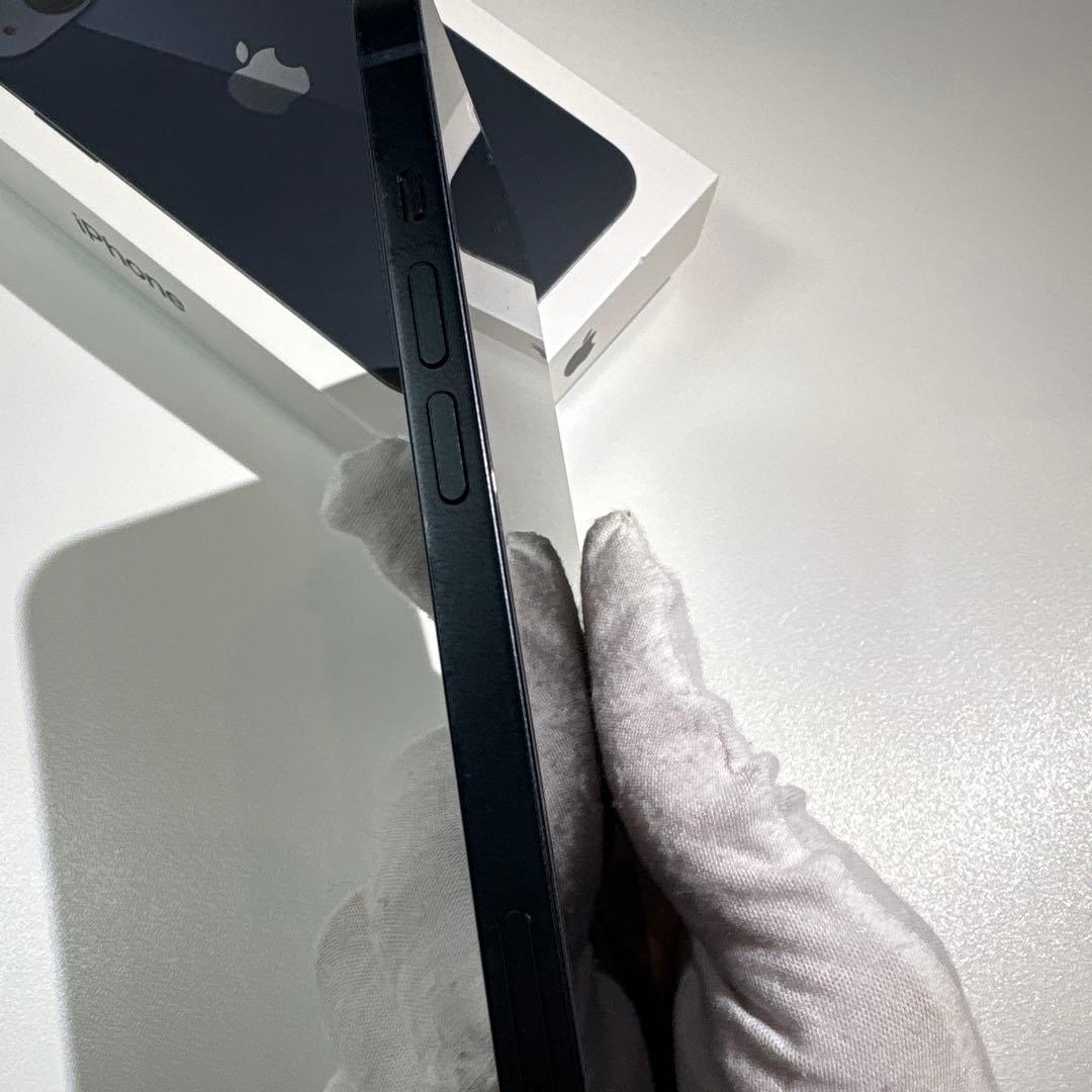 iPhone13 本体　ミッドナイトブラック