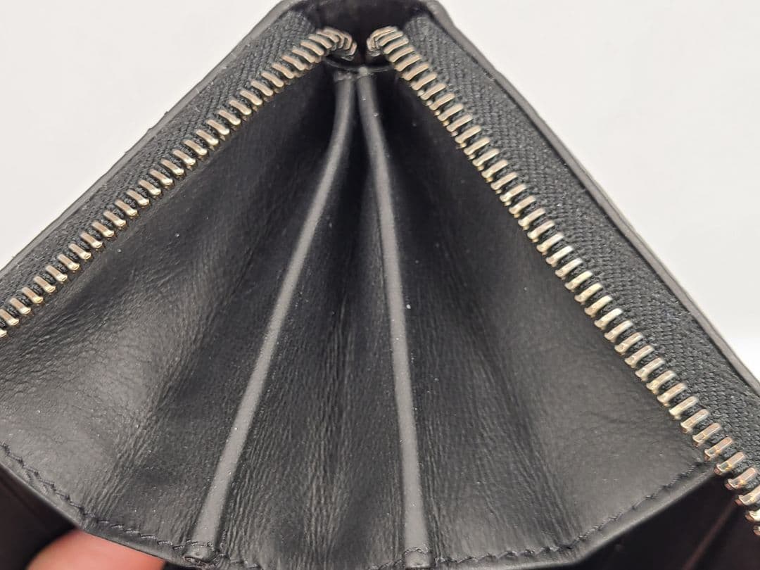 GIORGIO ARMANI　ジョルジオ・アルマーニ　長財布