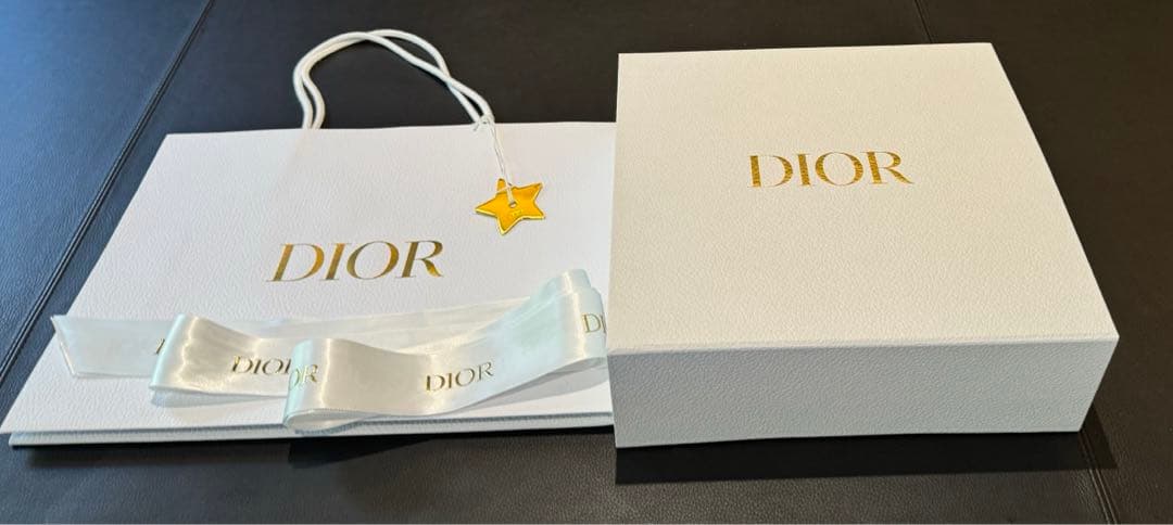 Luna様まとめ買いご依頼分　2/2 DIOR ギフトボックス　その他