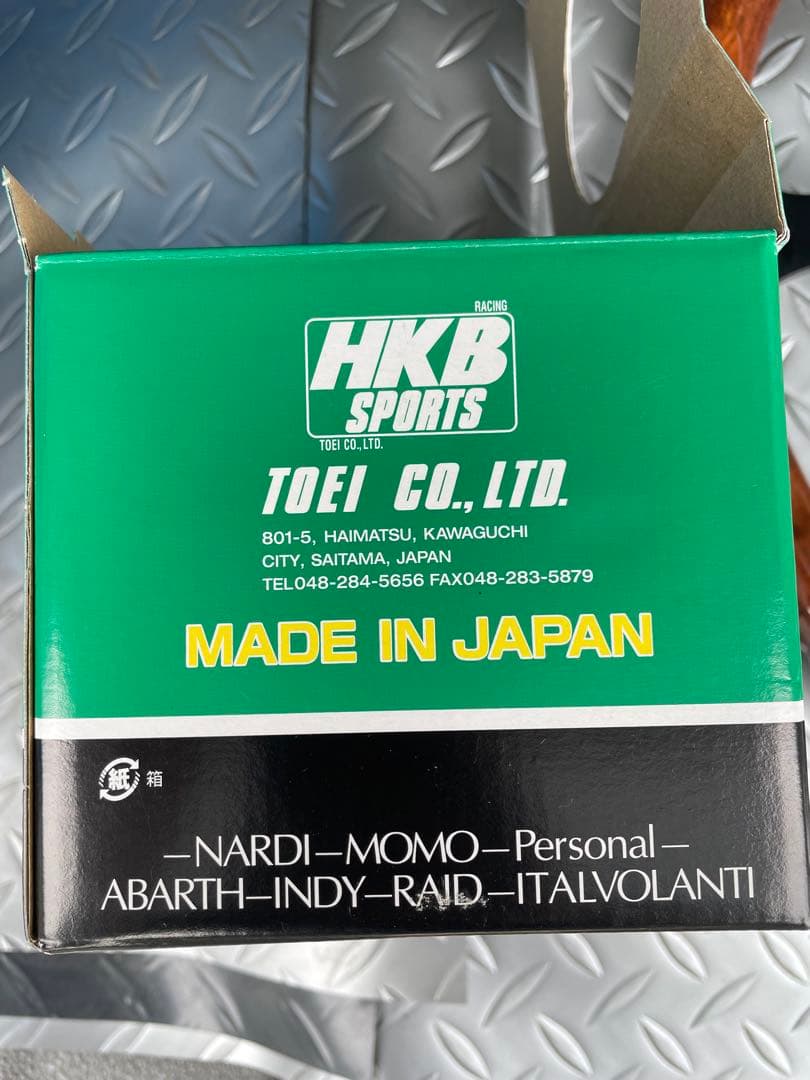 車　ボス　ナルディ　ハンドル　ハンドル本体　ステアリング