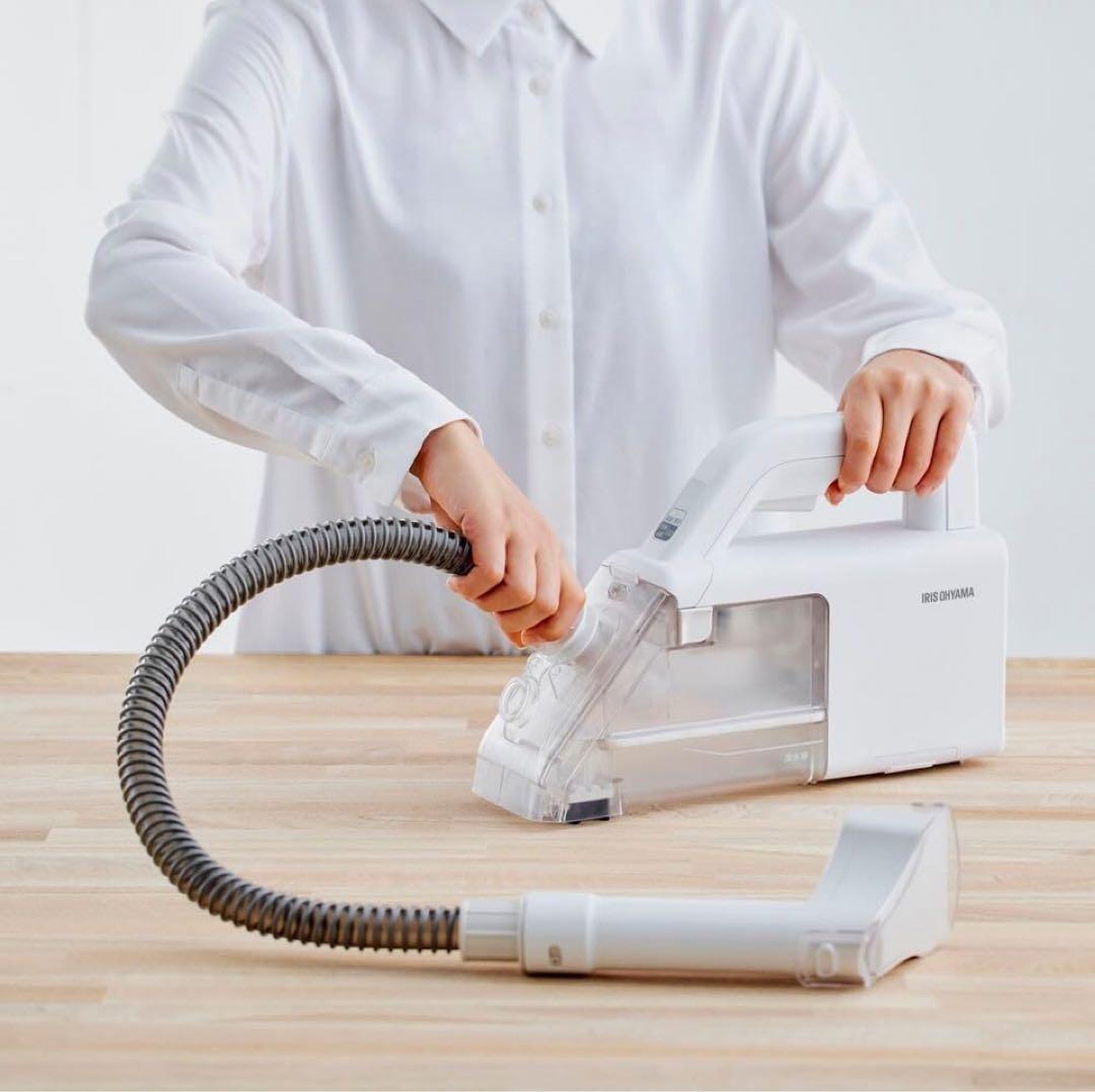 [美品] アイリスオーヤマ　ハンディリンサークリーナー　RNS-B200D-HW